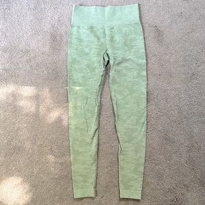 Gymshark Adapt Camo Seamless legging